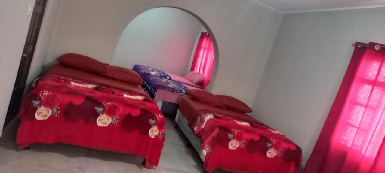Hotel Galilea El Centro جواتيمالا المظهر الخارجي الصورة
